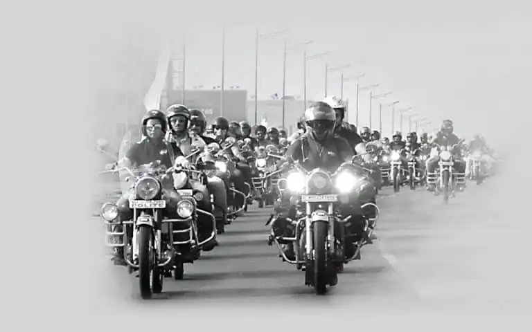 Historia de Royal Enfield  historia 2011 Royal Enfield Republica Dominicana